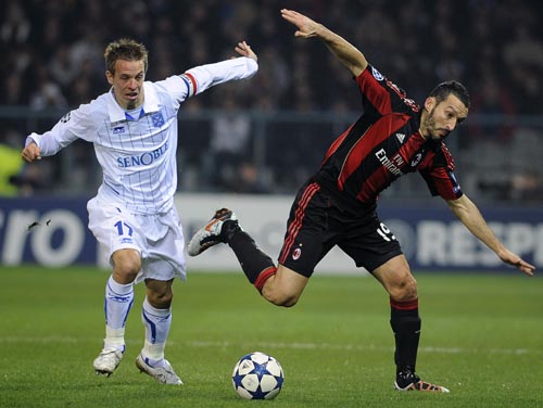  西汉姆联中场远射世界波锁定胜局击败莱斯特城