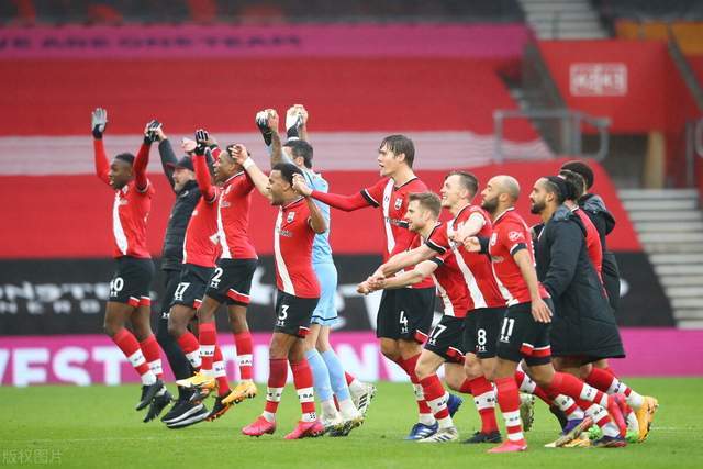  法兰克福主场火力全开，大胜对手稳固欧战席位