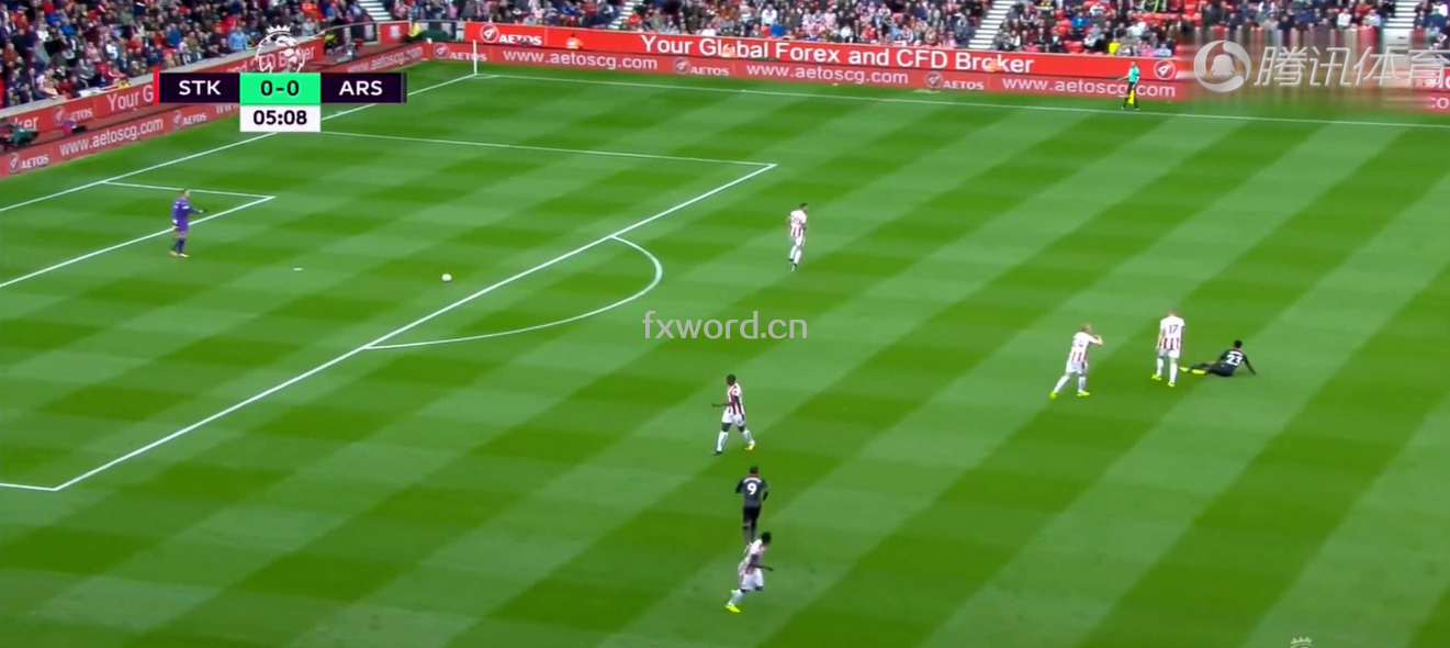  德甲VAR判罚引争议，多次改判影响比赛走势  